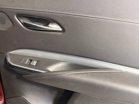 Used 2020 Cadillac XT4 Premium Luxury AWD/4WD image 28
