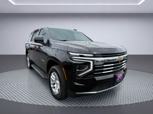 Used 2025 Chevrolet Tahoe LT AWD/4WD image 10