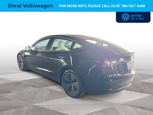 Used 2021 Tesla Model 3 Standard Range Plus image 6