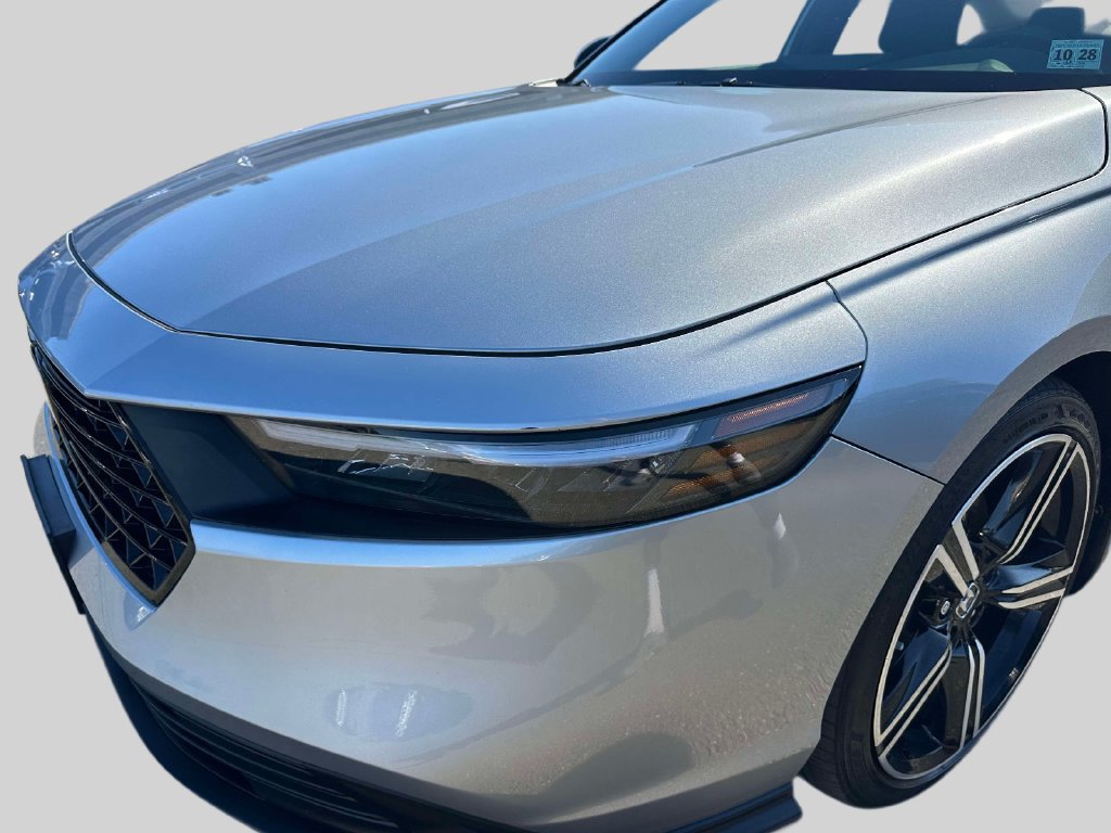 Used 2023 Honda Accord Sport image 7