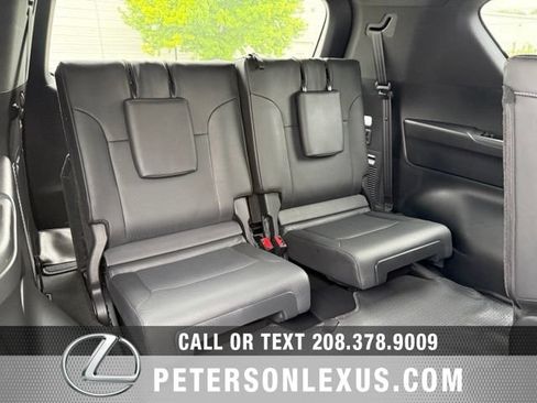 Used 2023 Lexus LX 600 4WD w/ Interior Upgrade Package image 22