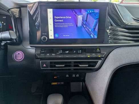 Certified 2025 Toyota Camry LE image 19