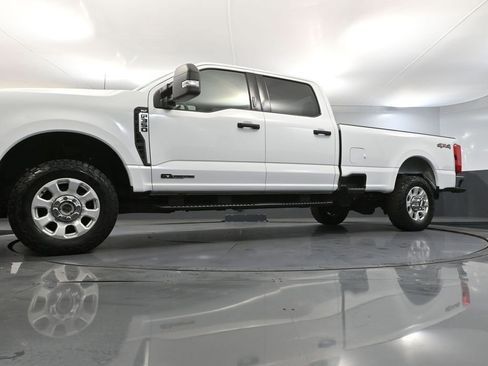 Used 2023 Ford F350 XLT image 52