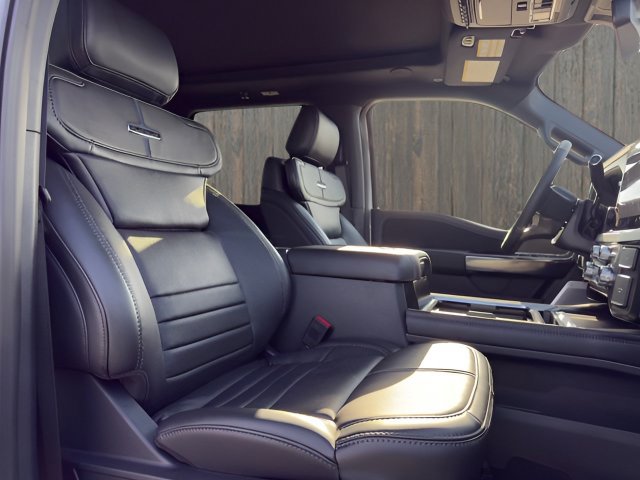 New 2025 Ford F450 Platinum AWD/4WD image 24