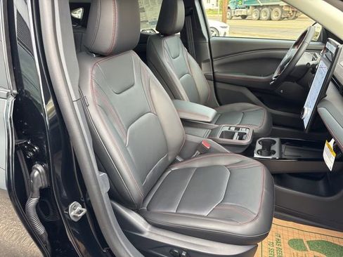 New 2025 Ford Mustang Mach-E Premium w/ Sport Appearance Package AWD/4WD image 34