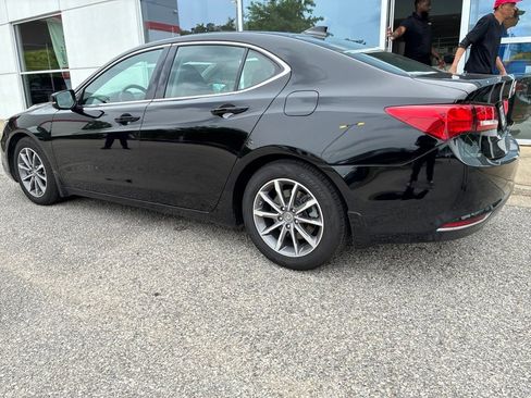 Used 2019 Acura TLX FWD image 2