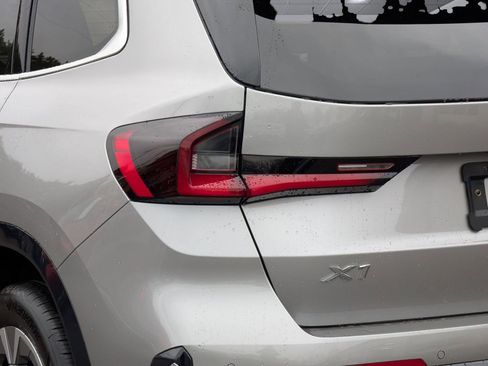 Used 2025 BMW X1 xDrive28i w/ Convenience Package image 13
