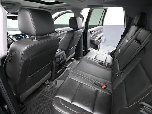 Used 2019 Chevrolet Tahoe LT w/ RST Edition AWD/4WD image 44