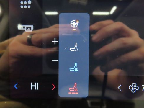 Used 2025 Ford Expedition Max Platinum w/ Platinum Ultimate Package image 25