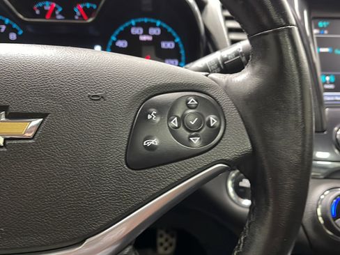 Used 2019 Chevrolet Impala Premier FWD image 7