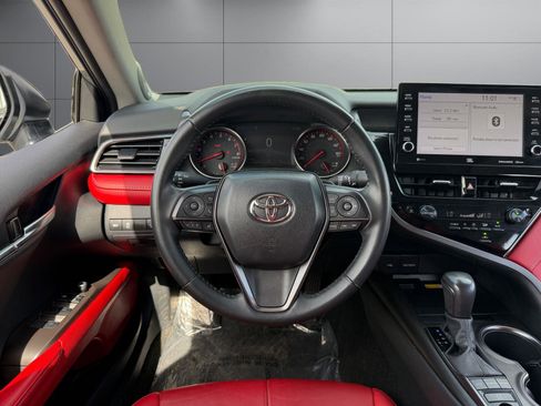 Used 2024 Toyota Camry XSE image 5