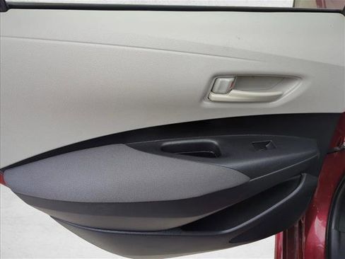 Used 2023 Toyota Corolla LE FWD image 10
