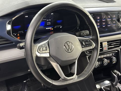 Used 2024 Volkswagen Taos SE FWD image 28