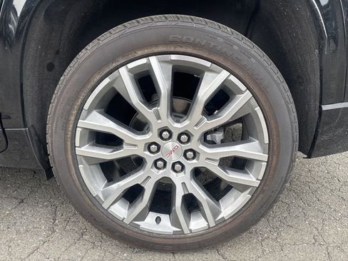 Certified 2024 GMC Acadia Denali w/ Super Cruise Package image 17