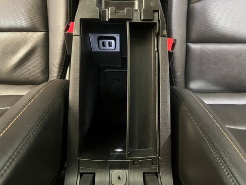 Used 2020 Chevrolet Equinox Premier image 24