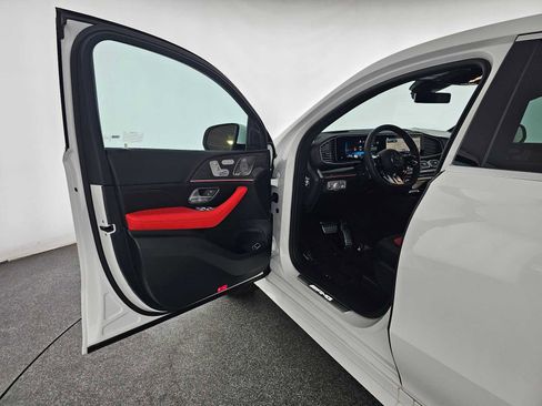 New 2026 Mercedes-Benz GLE 53 AMG 4MATIC Coupe image 19