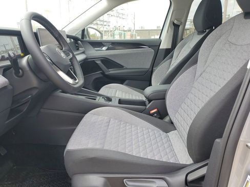 New 2026 Volkswagen Tiguan S FWD image 15