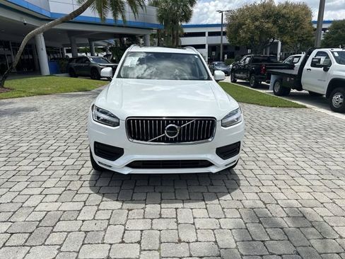 Used 2020 Volvo XC90 T6 Momentum AWD/4WD image 18