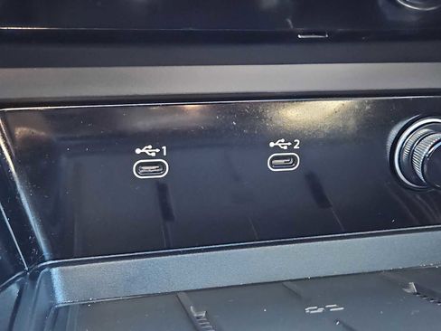 Certified 2025 Audi Q5 Premium w/ Convenience Package AWD/4WD image 19