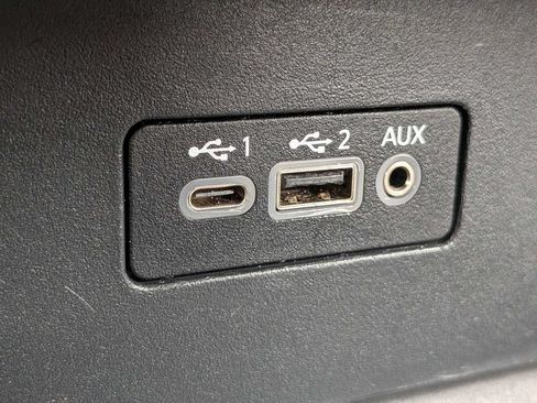 Used 2025 Nissan Altima 2.5 SV FWD image 20
