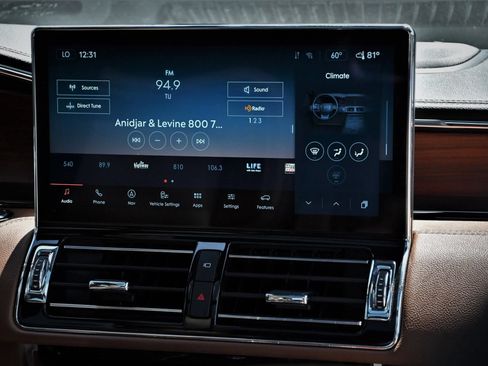 Used 2023 Lincoln Navigator Reserve RWD image 14