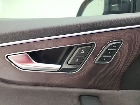 Used 2019 Audi Q8 Prestige image 49