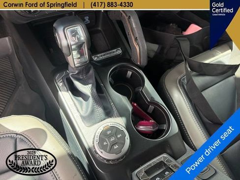 Used 2025 Ford Bronco Outer Banks w/ Sasquatch Package AWD/4WD image 14