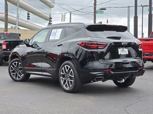 Used 2024 Chevrolet Blazer RS w/ Enhanced Convenience Package FWD image 26