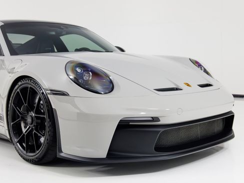 Used 2022 Porsche 911 GT3 image 52