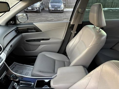 Used 2013 Honda Accord EX-L image 9