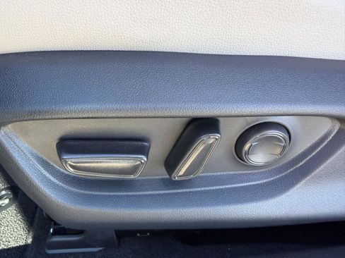 New 2026 Toyota Camry XLE image 11