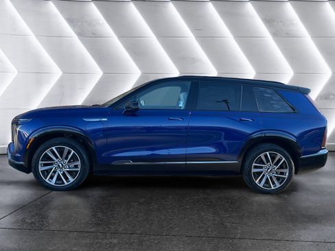 New 2026 Cadillac Vistiq Sport image 3