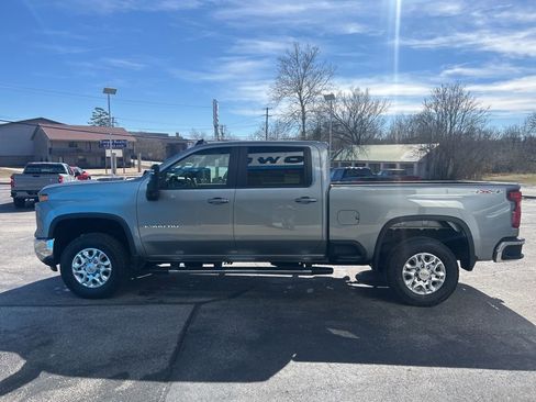 Used 2024 Chevrolet Silverado 2500 LT w/ All Star Edition image 6