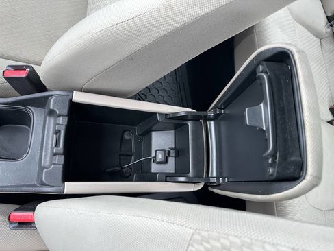 Used 2014 Honda Civic LX image 28
