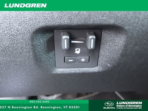 Used 2011 Chevrolet Silverado 2500 LTZ w/ LTZ Plus Package image 27