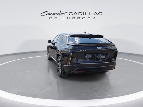 Used 2024 Cadillac Lyriq Luxury w/ LPO, Floor Liner Package RWD image 7