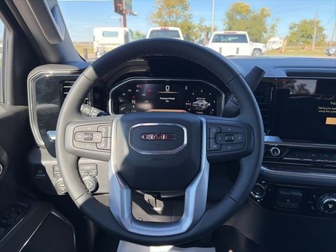 New 2026 GMC Sierra 1500 Elevation image 15