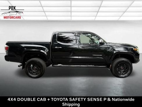 Used 2021 Toyota Tacoma Limited AWD/4WD image 9