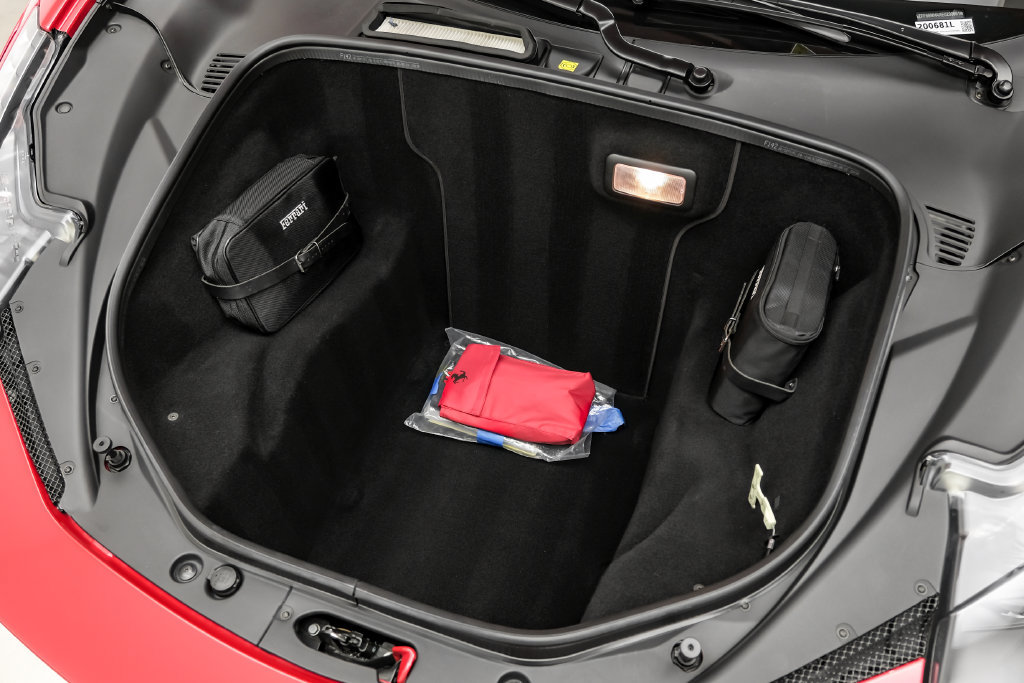 Used 2014 Ferrari 458 Spider RWD image 58