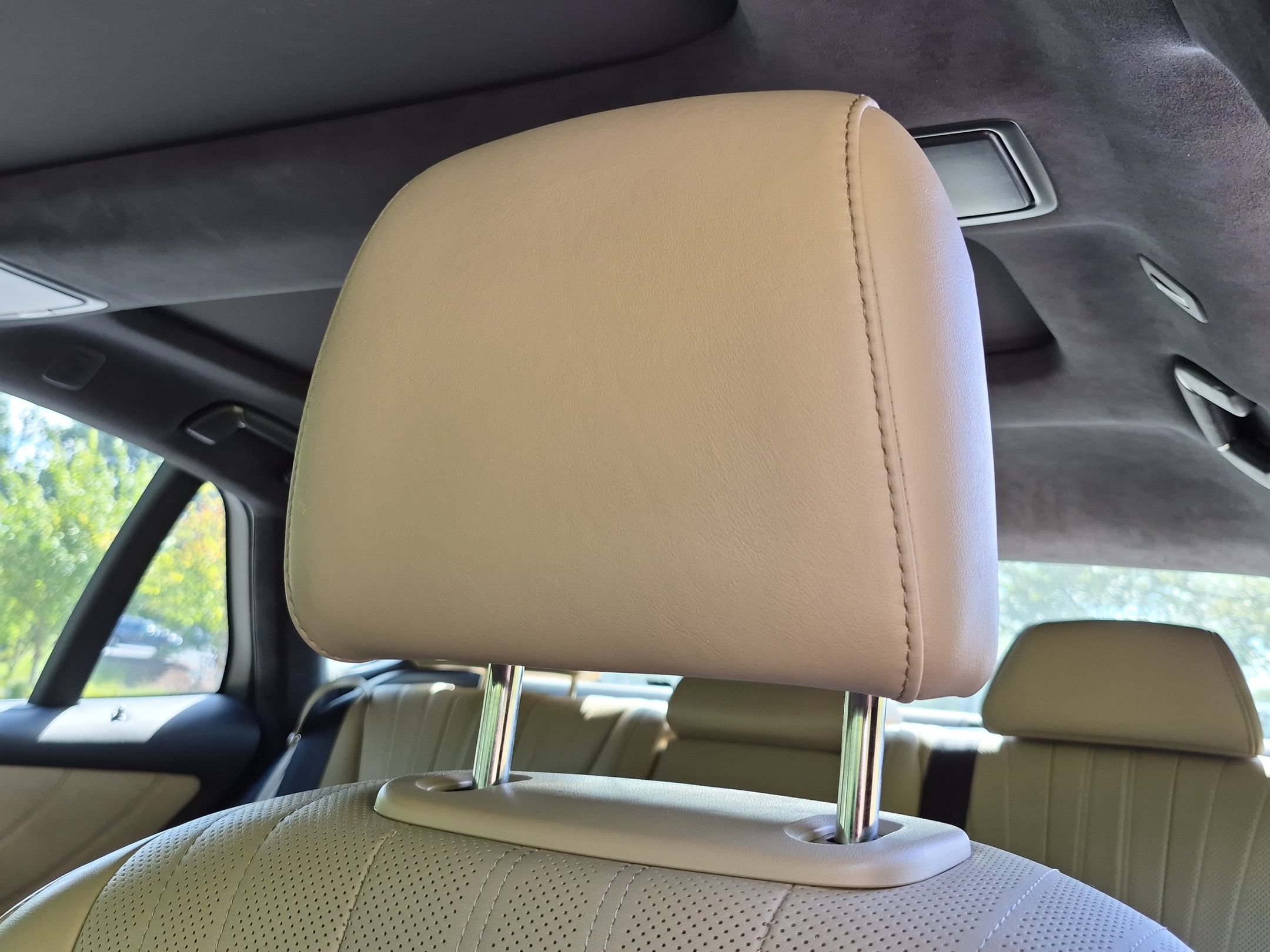 Used 2023 Lexus LS 500 w/ Interior Upgrade Package RWD image 6
