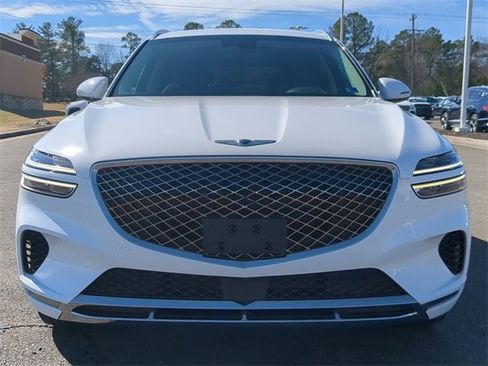 Used 2022 Genesis GV70 2.5T image 8