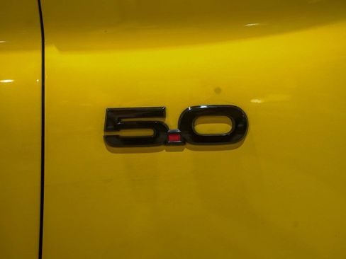 Used 2016 Ford Mustang GT Premium w/ Equipment Group 401A RWD image 40