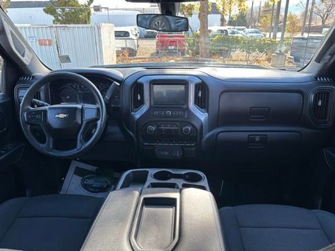 Used 2021 Chevrolet Silverado 1500 Custom image 30