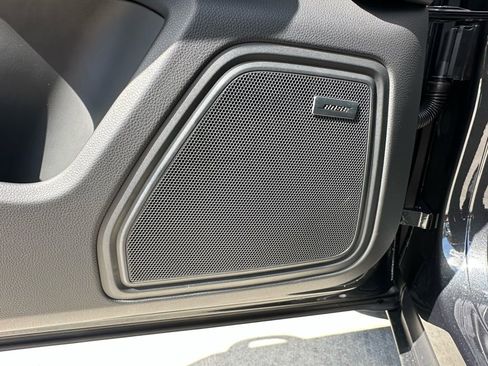 Used 2026 Porsche Macan image 22