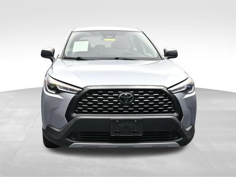 Used 2023 Toyota Corolla Cross L AWD/4WD image 8