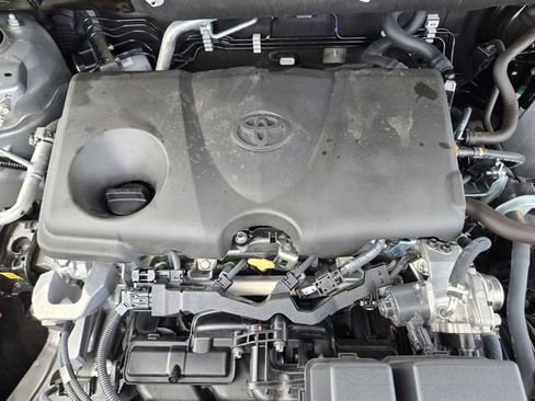Used 2025 Toyota RAV4 XLE Premium FWD image 30