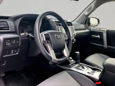 Certified 2023 Toyota 4Runner SR5 Premium w/ Moonroof Package AWD/4WD image 16