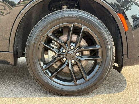 Used 2025 Dodge Durango GT AWD/4WD image 10