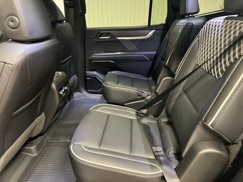 New 2026 GMC Acadia Denali w/ Super Cruise Package image 13