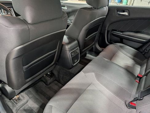 Used 2015 Dodge Charger R/T image 17